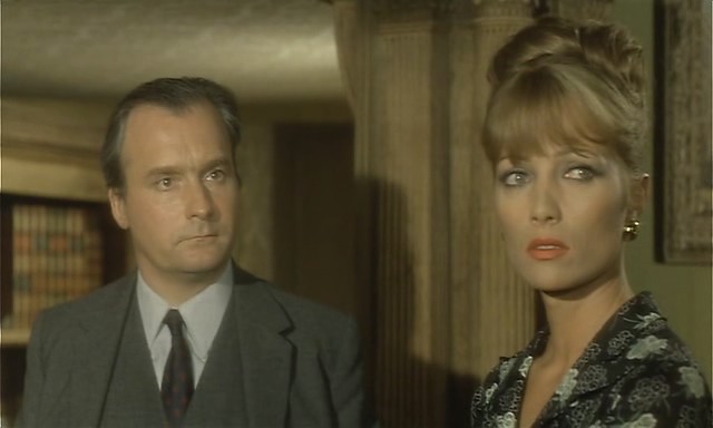 Кадр из фильма "Неверная жена" (1969)